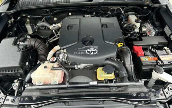 2019 Toyota Fortuner  2.4 V Diesel 4x2 AT in Manila, Metro Manila-5