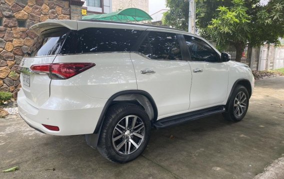Sell Pearl White 2020 Toyota Fortuner in Malolos-3