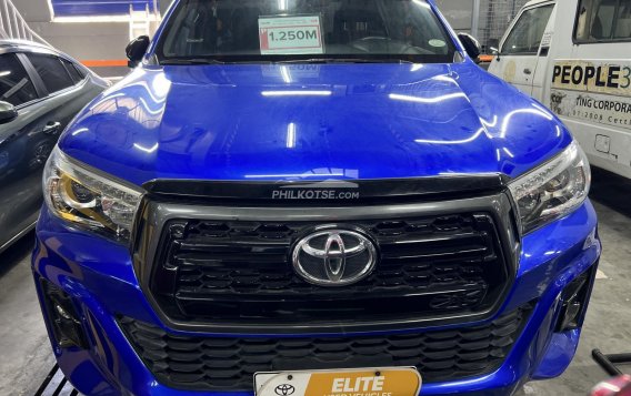 2020 Toyota Hilux in Caloocan, Metro Manila-6