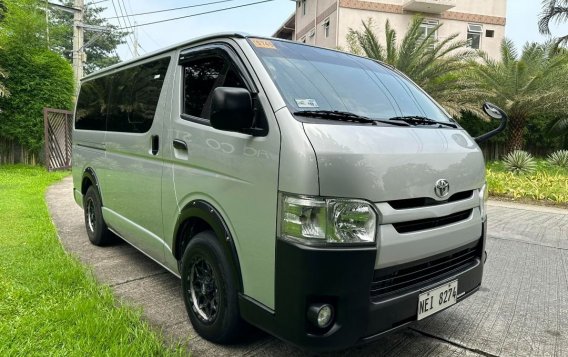 White Toyota Hiace 2019 for sale in Las Piñas-5