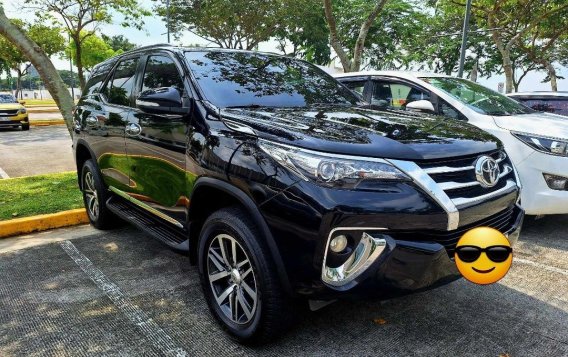 Sell White 2016 Toyota Fortuner in Santa Rosa-4