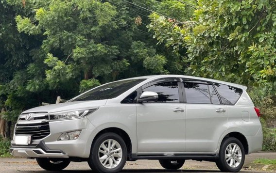 White Toyota Innova 2021 for sale in Automatic-4