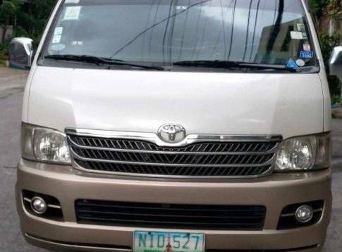 White Toyota Hiace Super Grandia 2010 for sale in Automatic