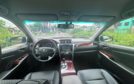 Sell White 2012 Toyota Camry in Mandaluyong-6
