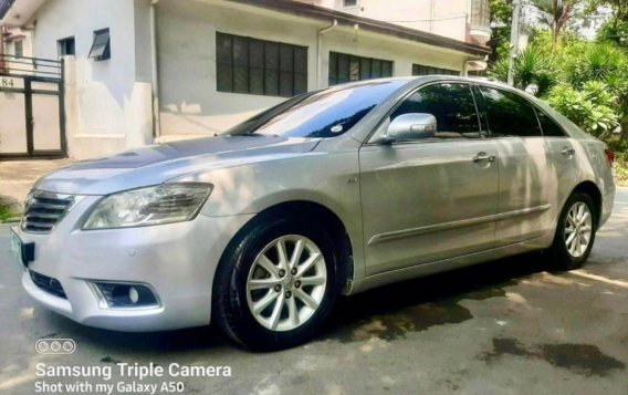Sell White 2010 Toyota Camry in Quezon City-3