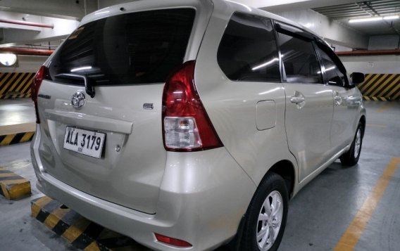 White Toyota Avanza 2015 for sale in Manual-4