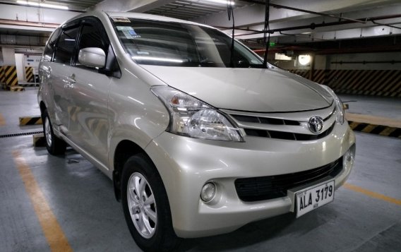 White Toyota Avanza 2015 for sale in Manual