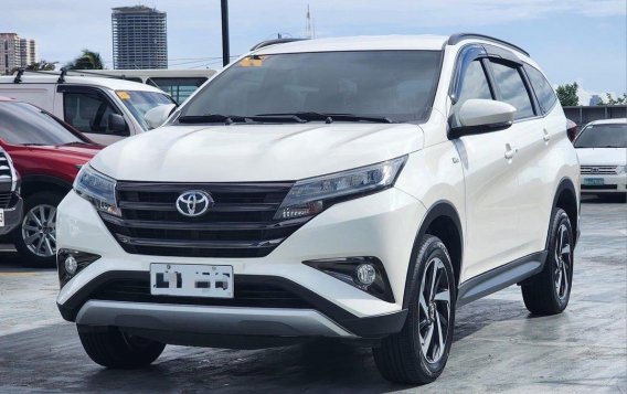 Pearl White Toyota Rush 2020 for sale in Automatic-2