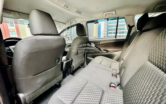 2020 Toyota Innova in Makati, Metro Manila-8