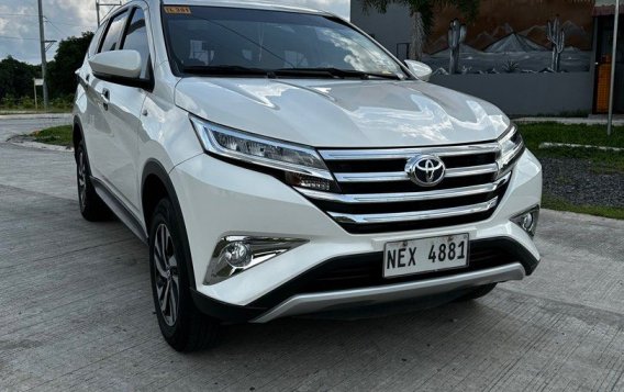 White Toyota Rush 2022 for sale in Automatic-1