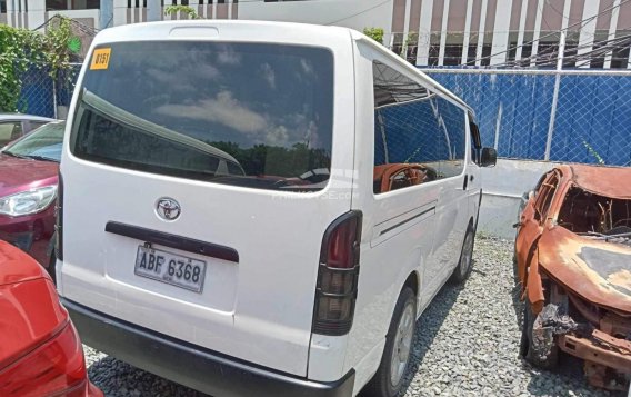 2015 Toyota Hiace in Cainta, Rizal-2