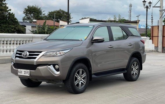 White Toyota Fortuner 2018 for sale in Parañaque-2