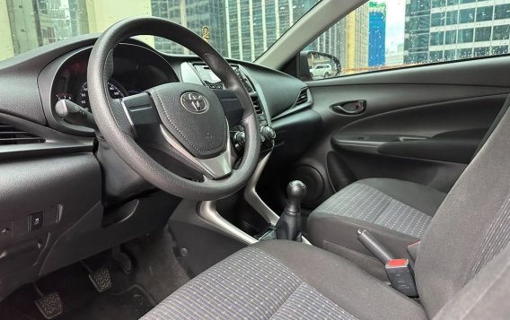 Sell White 2019 Toyota Vios in Makati-6