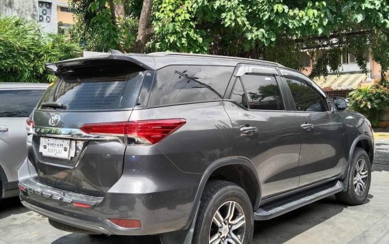 White Toyota Fortuner 2019 for sale in Automatic-4