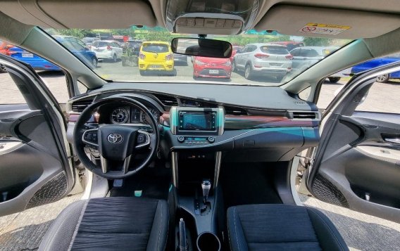 Sell White 2018 Toyota Innova in Pasig-8
