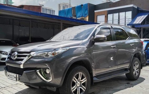 White Toyota Fortuner 2019 for sale in Automatic-1