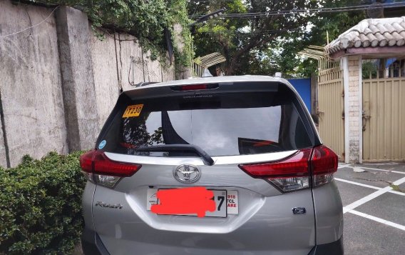Silver Toyota Rush 2022 for sale in Parañaque-1