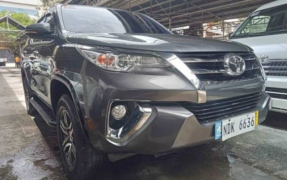 White Toyota Fortuner 2019 for sale in Pasay-6