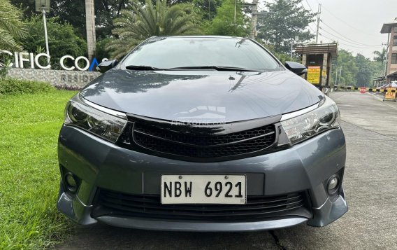 2015 Toyota Corolla Altis  2.0 V CVT in Las Piñas, Metro Manila