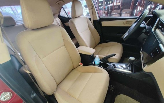 Selling White Toyota Corolla altis 2018 in Cebu City-4
