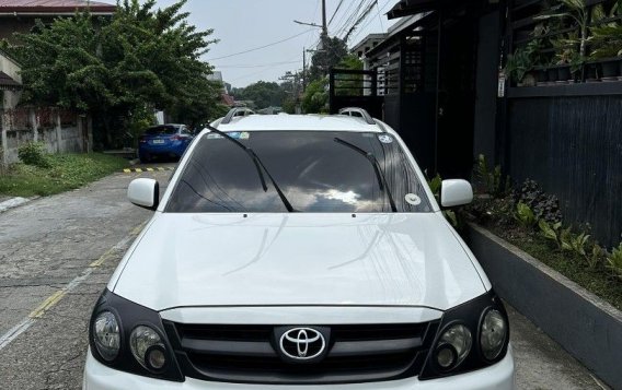 White Toyota Fortuner 2007 for sale in Automatic-1