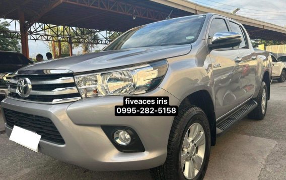 White Toyota Hilux 2020 for sale in Mandaue-5