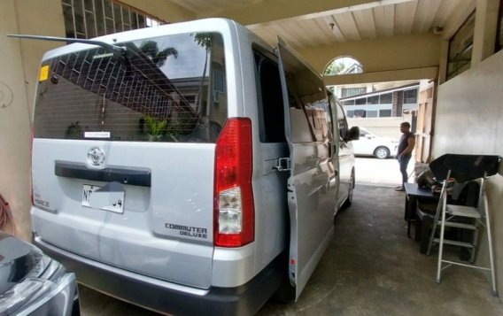 White Toyota Hiace 2020 for sale in Manila-5