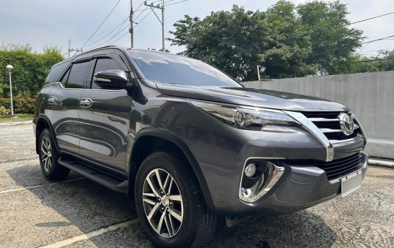 Sell White 2016 Toyota Fortuner in Manila-2