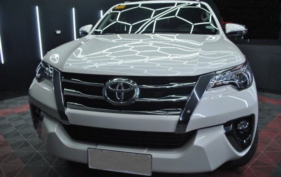 Pearl White Toyota Fortuner 2020 for sale in Manila-5