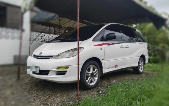Sell White 2005 Toyota Previa in Quezon City