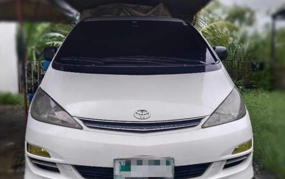 Sell White 2005 Toyota Previa in Quezon City-3