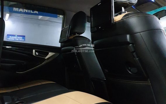 2016 Toyota Innova  2.8 G Diesel MT in Quezon City, Metro Manila-13