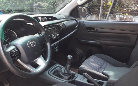 White Toyota Hilux 2016 for sale in Cainta-5