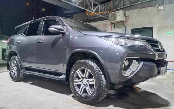 White Toyota Fortuner 2023 for sale in Santa Rosa-1