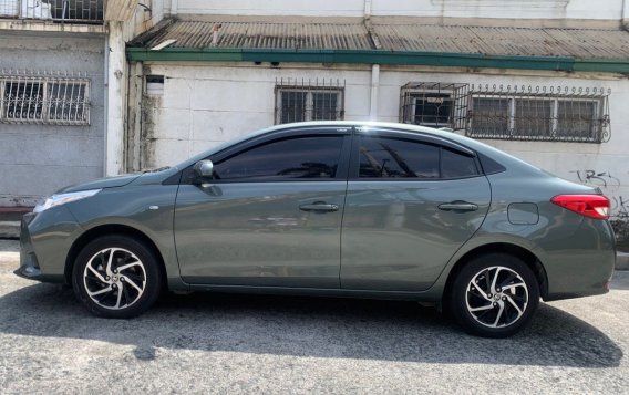 Selling White Toyota Vios 2023 in Quezon City-3