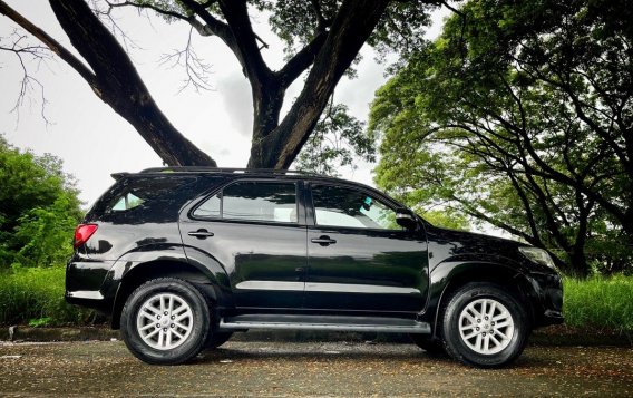Selling White Toyota Fortuner 2012 in Parañaque-2