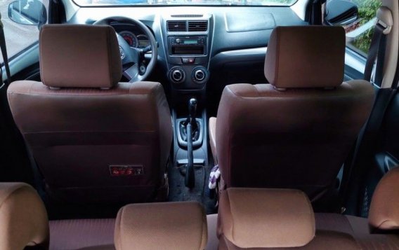 Sell White 2017 Toyota Avanza in Antipolo-6