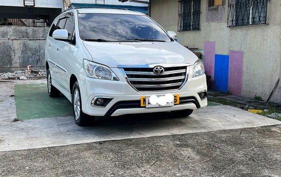Sell White 2016 Toyota Innova in Manila-3