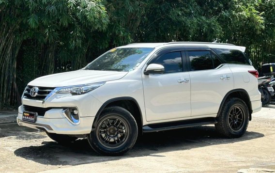 White Toyota Fortuner 2019 for sale in Automatic-2