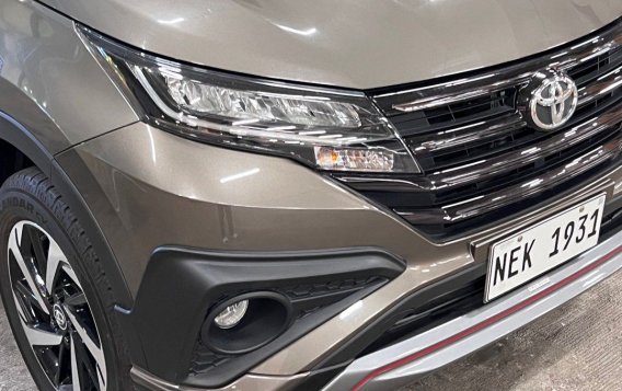 Sell Bronze 2019 Toyota Rush in Marikina-7