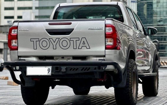 Silver Toyota Hilux 2019 for sale in Manual-4