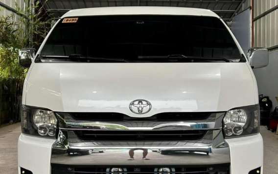 Pearl White Toyota Grandia 2017 for sale in Pasig