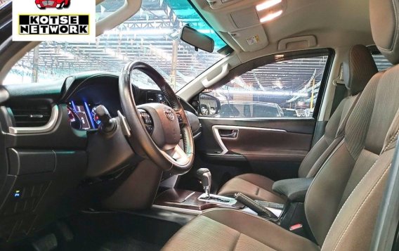 White Toyota Fortuner 2018 for sale in Quezon City-5