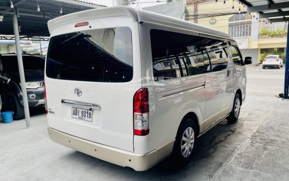 2016 Toyota Hiace in Las Piñas, Metro Manila-6