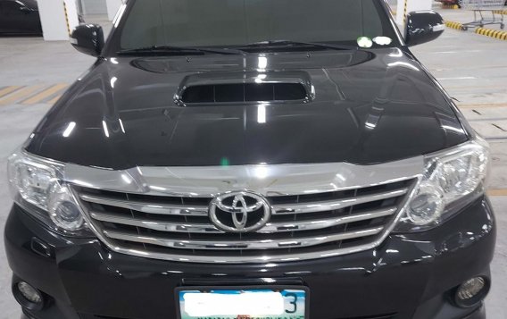 White Toyota Fortuner 2013 for sale in Automatic-3