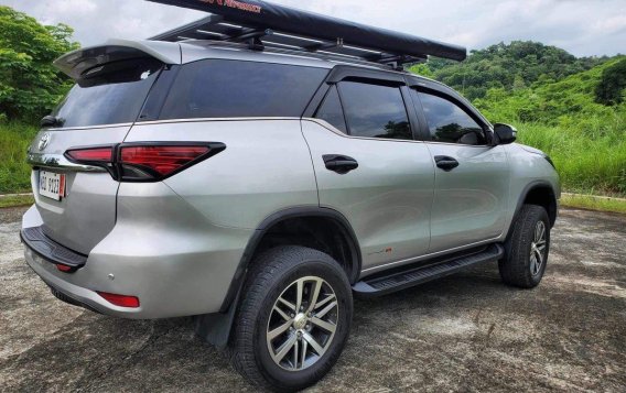 Silver Toyota Fortuner 2018 for sale in Taytay-1