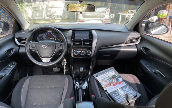 Selling Silver Toyota Vios 2022 in Quezon City-5