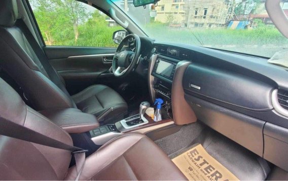 Silver Toyota Fortuner 2018 for sale in Taytay-5