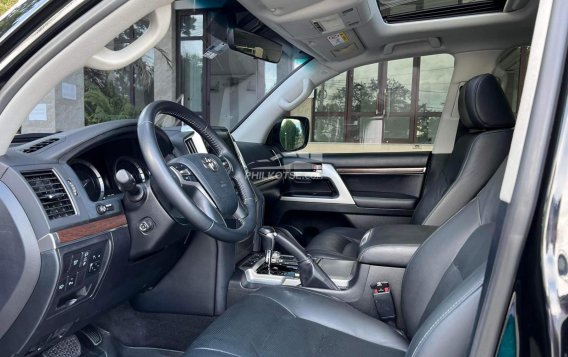 2019 Toyota Land Cruiser  Premium 4.5 DSL AT in Manila, Metro Manila-7
