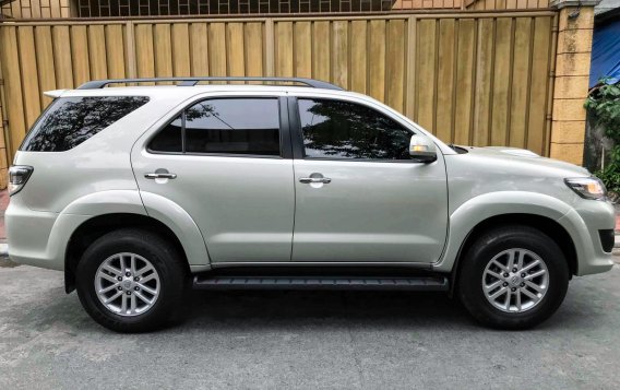 Sell Beige 2014 Toyota Fortuner SUV / MPV in Manila-2